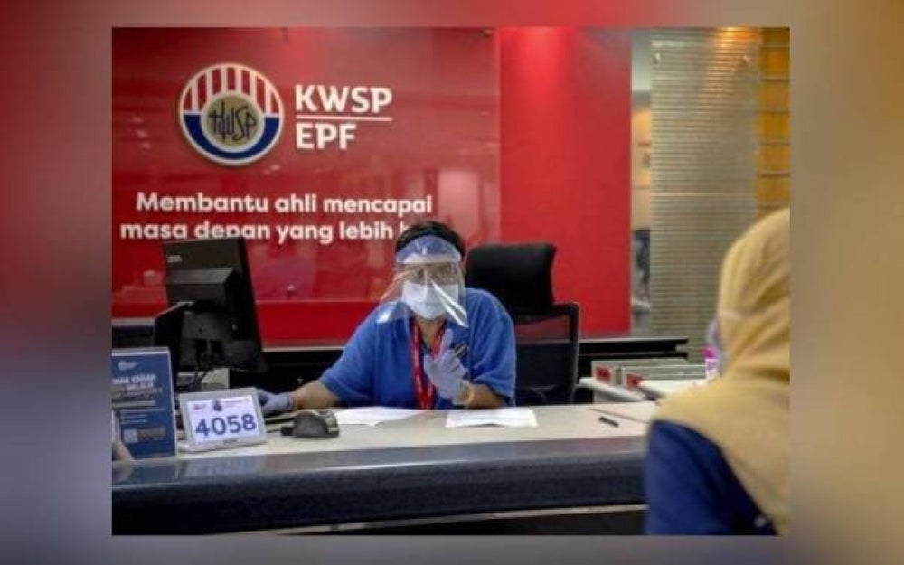 EPF’s gross investments for the first nine months of 2021 was at 7.7 per cent higher year-on-year at RM48.02 billion, compared with the same period in 2020.