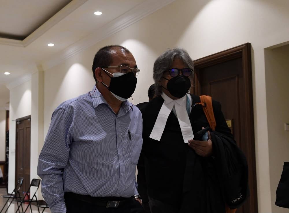 Former deputy director of the Sabah Water Department (Jans) Teo Chee Kong was given a discharge not amounting to an acquittal by the Kota Kinabalu Sessions Court on 146 charges of money laundering, involving more than RM32 million. - BERNAMA