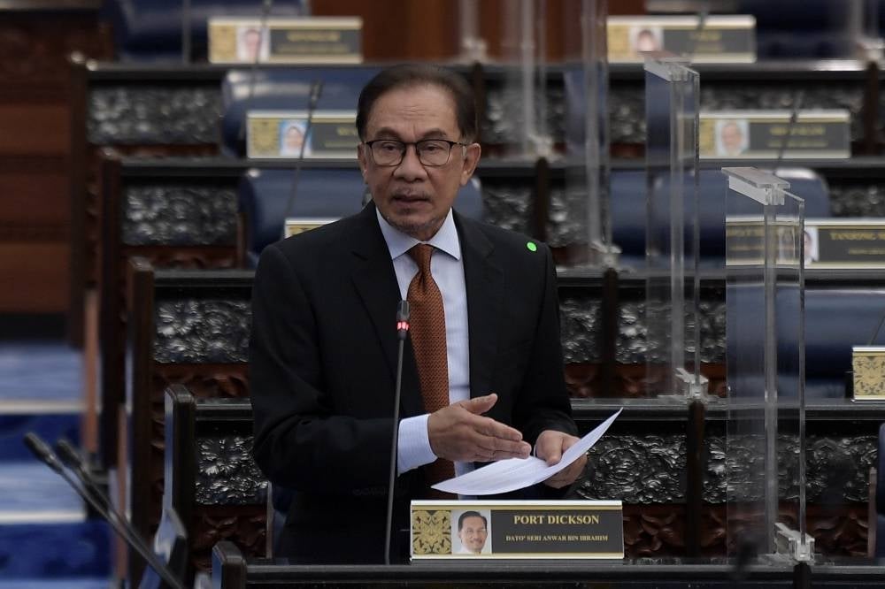 Port Dickson MP Datuk Seri Anwar Ibrahim during the Dewan Rakyat sitting. - BERNAMA