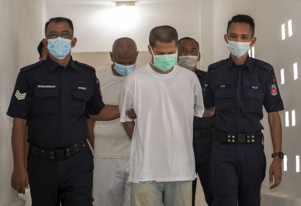 The High Court freed Mohd Rozani Yahaya, 43, who was charged with murdering a retired policeman on grounds that he was of unsound mind. - BERNAMA