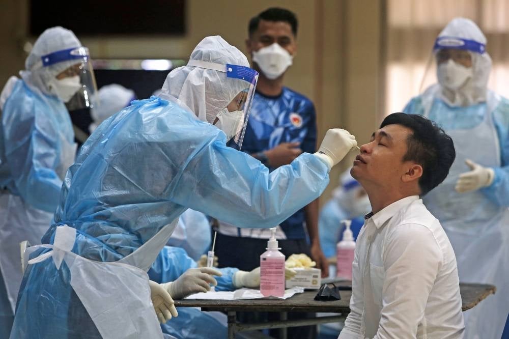 Malaysia reported another 72 deaths due to Covid-19, including 59 brought-in-dead cases in the last 24 hours, according to data published by the Health Ministry. - Bernama Photo