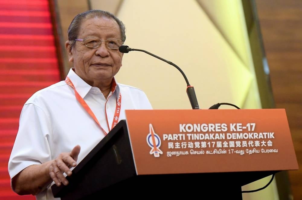 DAP veteran lawmaker Lim Kit Siang tested positive for Covid-19. - Bernama Photo