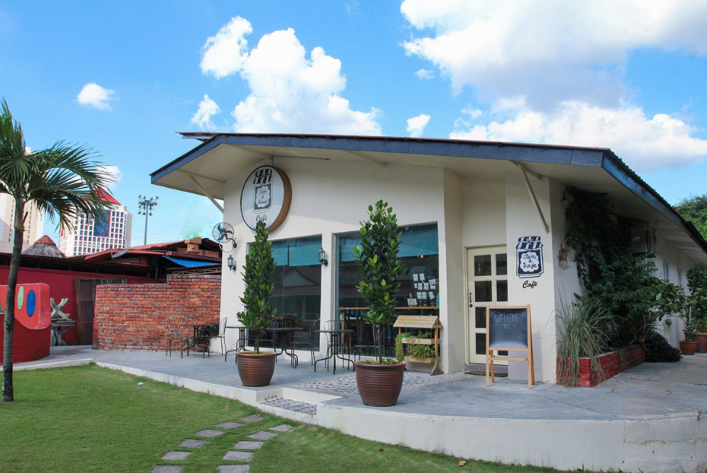 Jam and Kaya Cafe