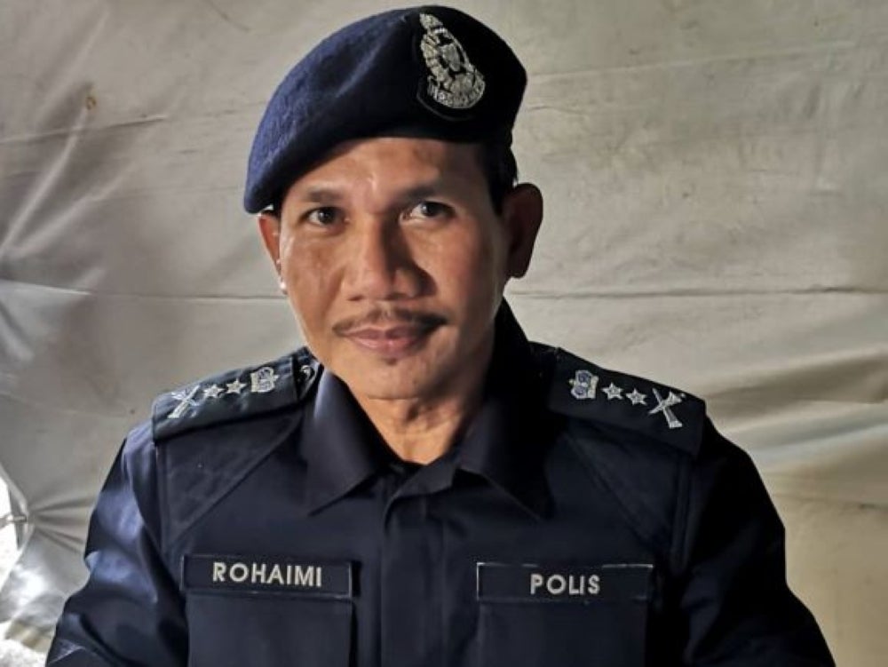 Terengganu police chief Datuk Rohaimi Md Isa said the two suspects were known as Pendi Buaya, 25, and Nuar Taman, 29.