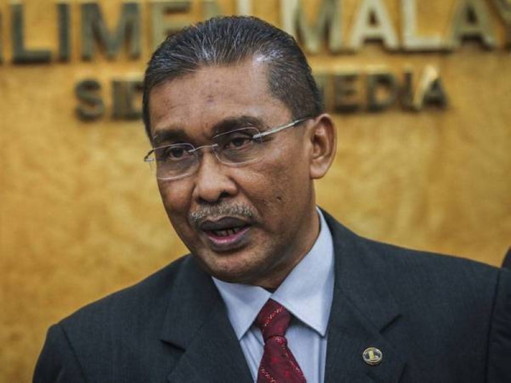 Pas secretary-general Takiyuddin Hassan reiterated the party's stance for the Anti-Party Hopping Bill to be tabled immediately.