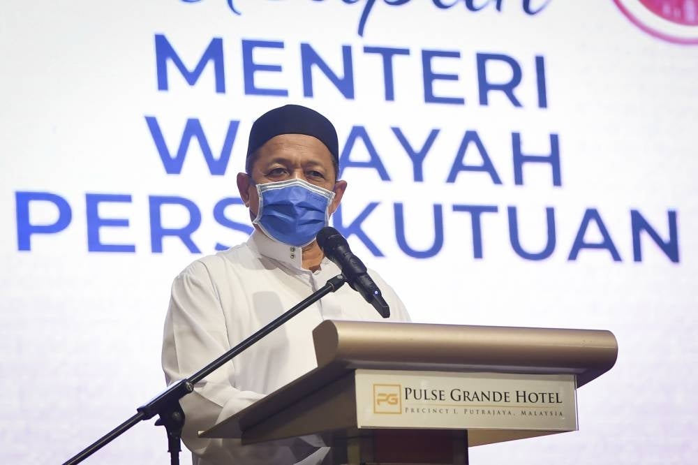 PUTRAJAYA, 26 April -- Menteri Wilayah Persekutuan Datuk Seri Dr Shahidan Kassim berucap pada Majlis Nur Ramadan Wilayah Persekutuan Bersama Media malam ini.
--fotoBERNAMA (2022) HAK CIPTA TERPELIHARA 