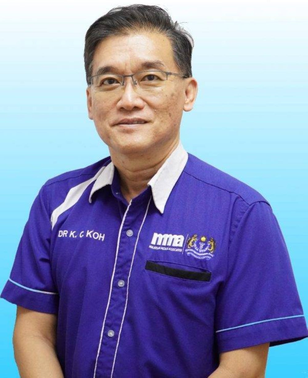 MMA president Dr Koh Kar Chai has urged public to give space to authorities to conduct a thorough probe over the death of the houseman and to respect the privacy of the family. 