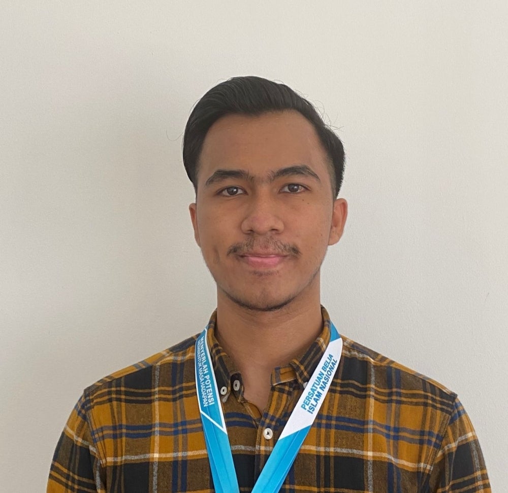 Muhammad Iqmal Haziq Nasharuddin said the government needs to provide an anti-bullying learning module to school and university students so that these symptoms of corruption practice can be contained early and aggressively.
