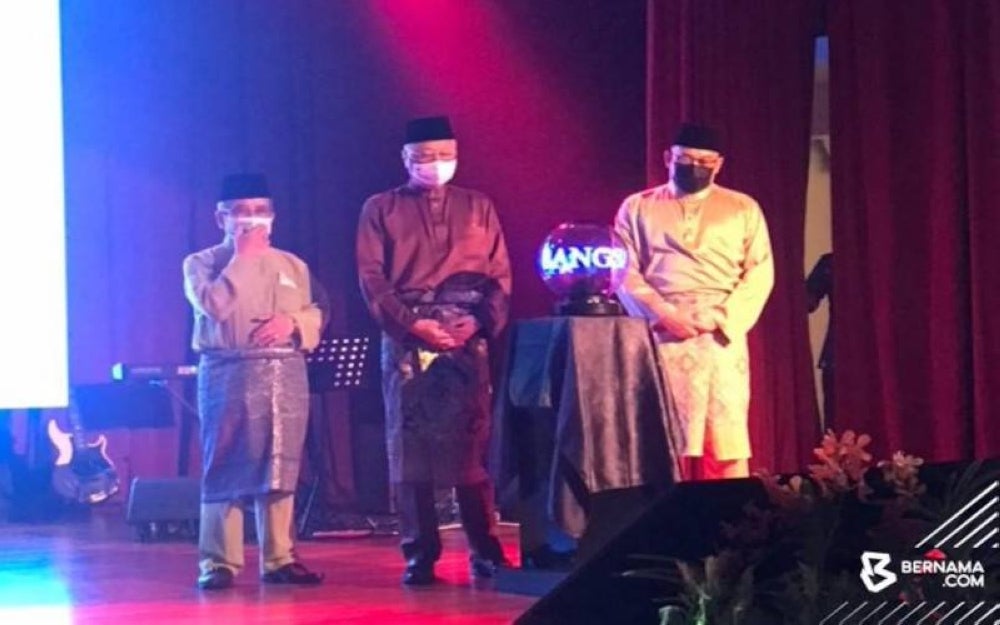 PM Datuk Seri Ismail Sabri Yaakob at the opening of Symposium on Internationalisation of Bahasa Melayu at Dewan Bahasa dan Pustaka (DBP) here today.