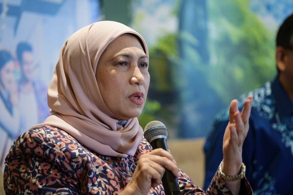 Tourism, Arts and Culture Minister Datuk Seri Nancy Shukri during a press conference after witnessing the signing ceremony of a Memorandum of Collaboration between Tourism Malaysia and Expedia Group. - BERNAMA