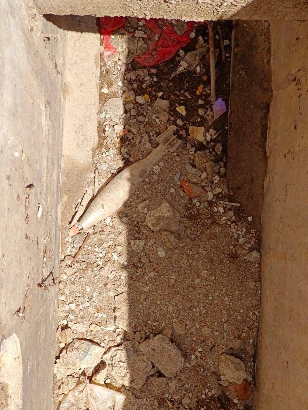  A 40mm mortar practice bomb usually used in military training, believed to be from the World War II period.- Photo PDRM