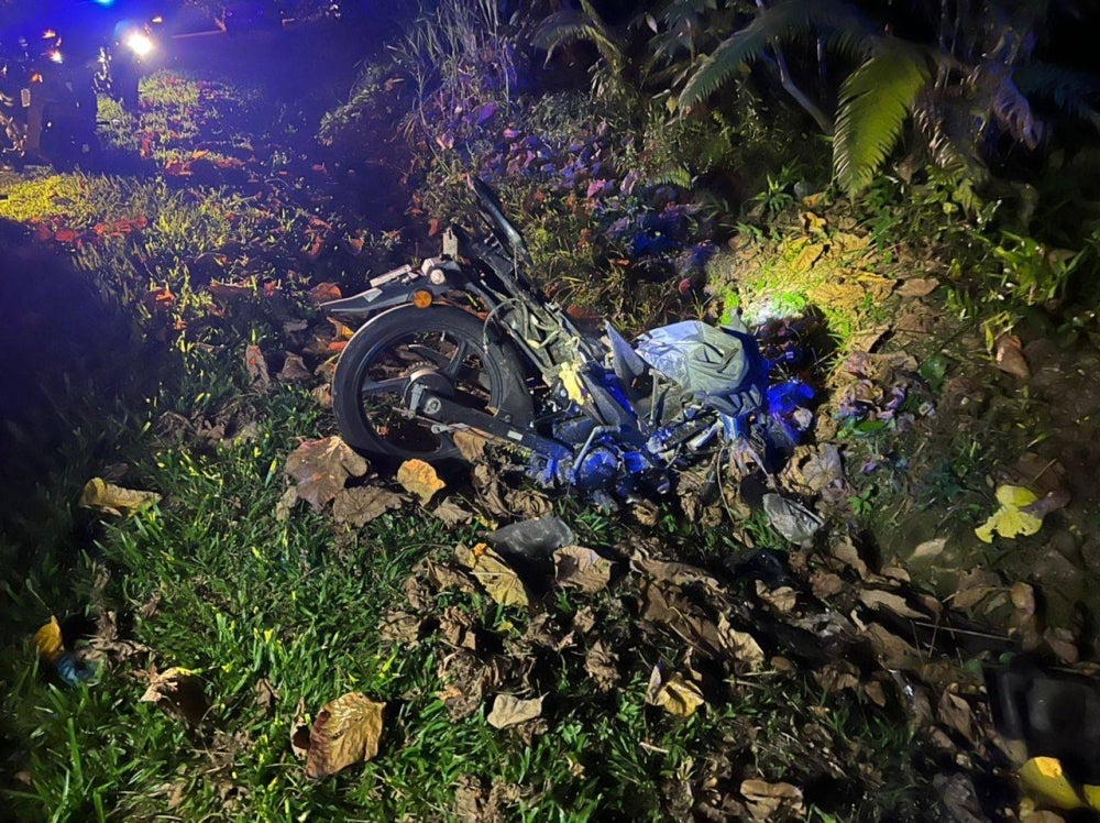 The 22-year-old victim, identified as Muhammad Nor Izad Abdul Karim was riding his motorcycle when the four-wheel drive vehicle crashed into him. Photo source: Bentong police.