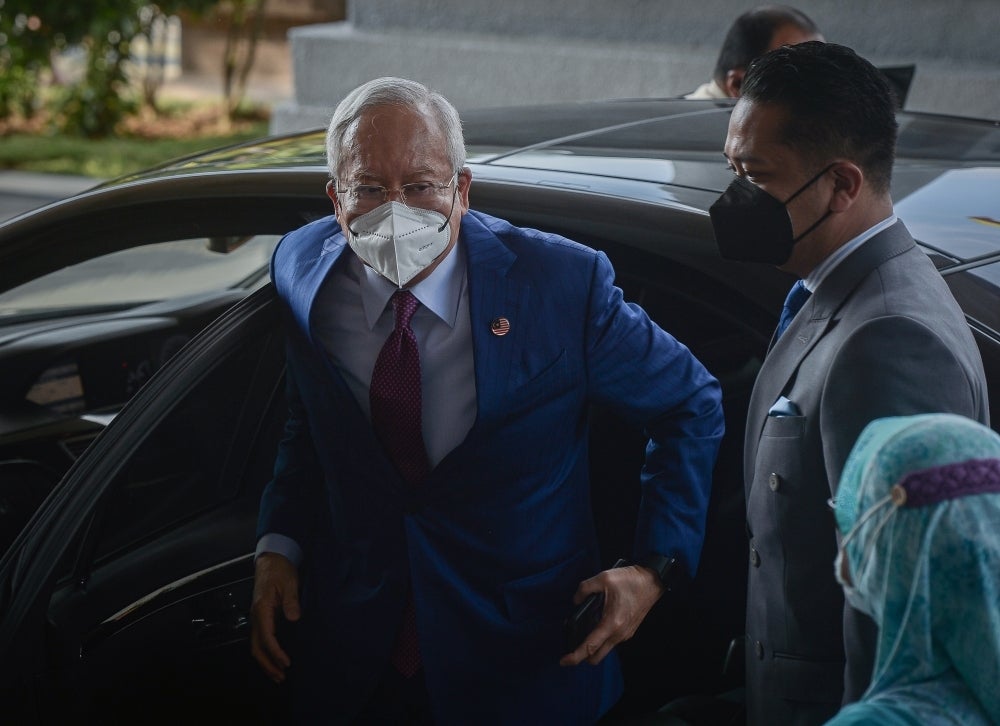 On April 29, the Federal Court fixed 10 days in August to hear former prime minister Datuk Seri Najib Razak final bid against his conviction and jail sentence for misappropriation of RM42 million in SRC International funds. Bernama pic