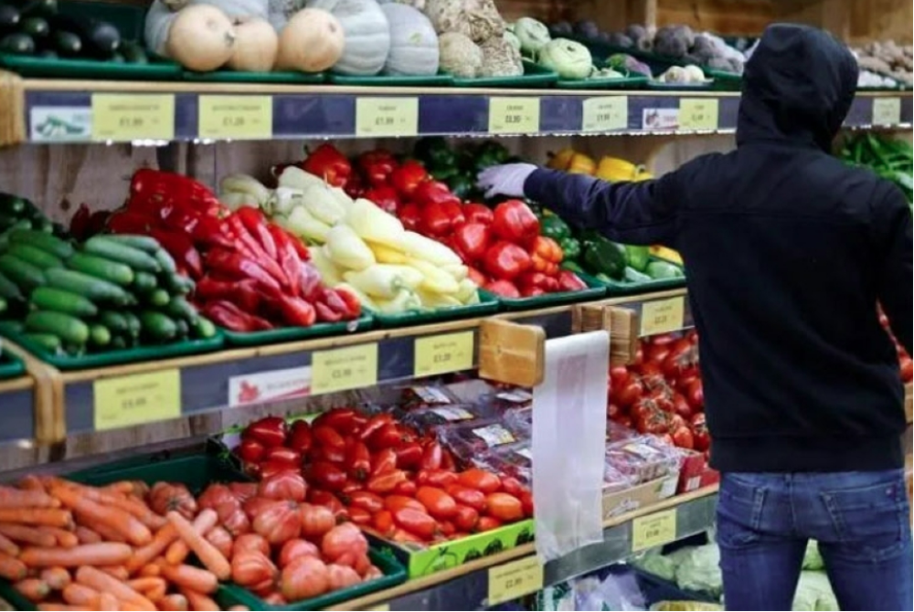 The world is facing a cost-of-living crisis unseen in at least a generation, partly due to the Ukraine conflict, said a UN report. - Illustration photo 