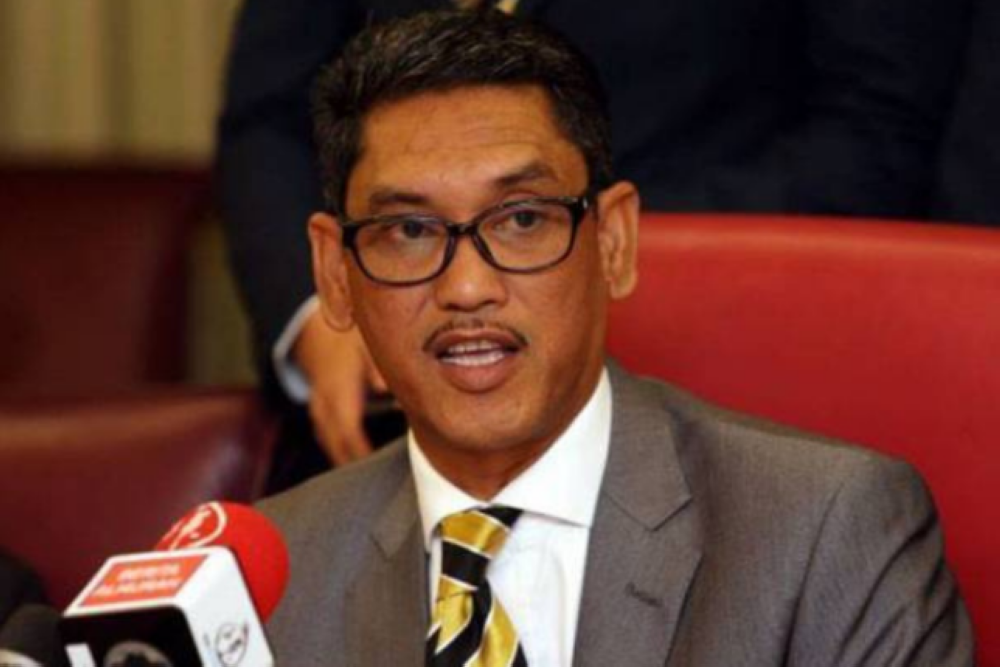 Ahmad Faizal Azumu advice AFC and FAM to use several stadiums to avoid matches being disrupted when rains. Photo: Sinar Harian