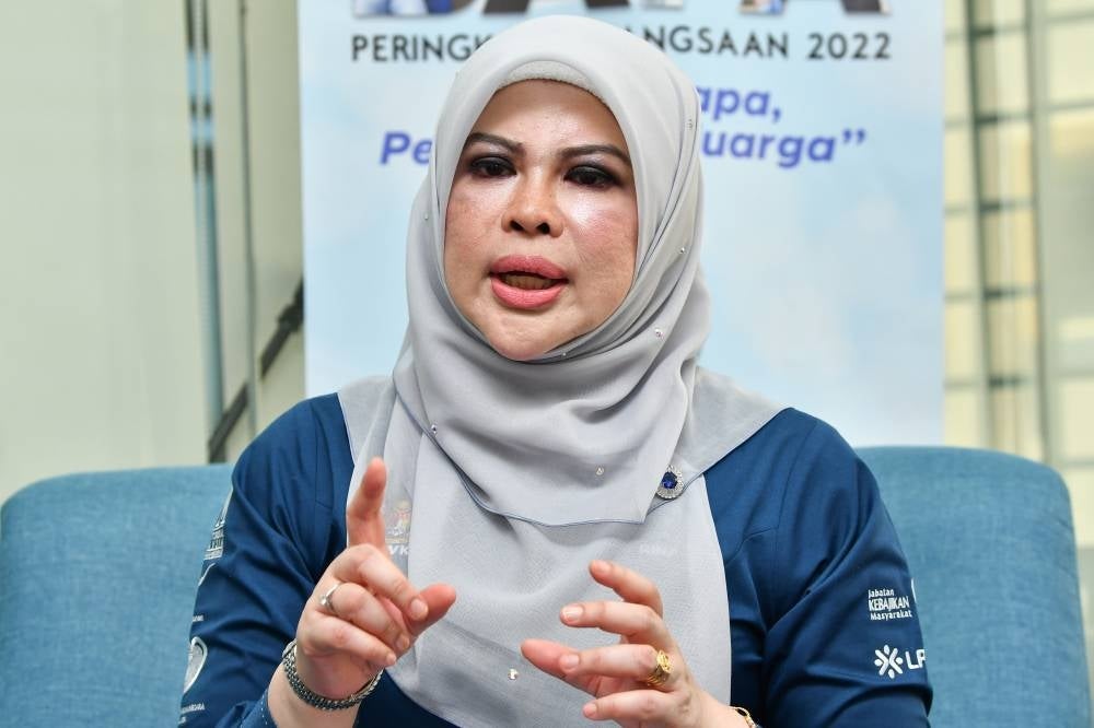 Women, Family and Community Development Minister Datuk Seri Rina Mohd Harun during a press conference after officiating the 2022 national-level Father’s Day celebration, in Sura Jeti, today. - BERNAMA