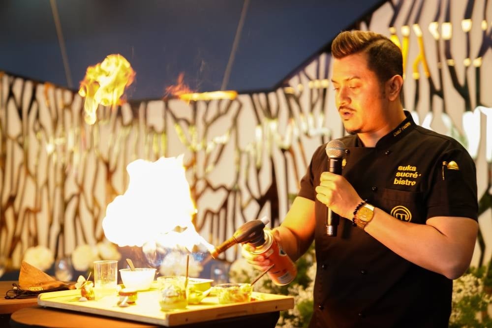 Chef Datuk Fazley Yaakob’s demonstration of the use of sugar in seven specially curated canapes perfectly encapsulated the message of Masteron’s refinement in craftsmanship with KR7 Residences.