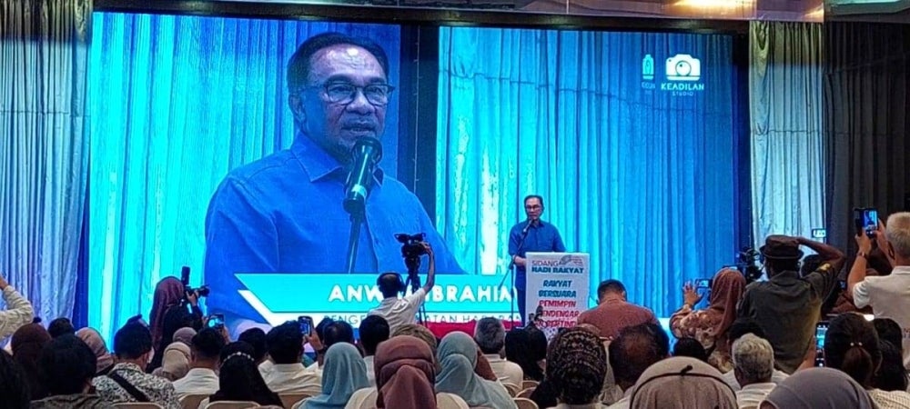 "The people are treated like animals from an outcast group and used during elections," Opposition leader Datuk Seri Anwar Ibrahim says during Sidang Nadi Rakyat conference today