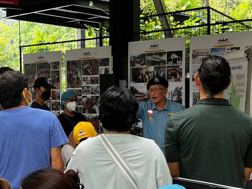 Datuk Superintendent Paul Kiong shared his experience with the crowd.