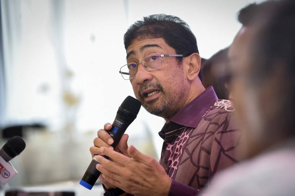 Zahidi at a press conference after launching a drama titled 'Penanggal Mak Kiah' here today. Photo: BERNAMA