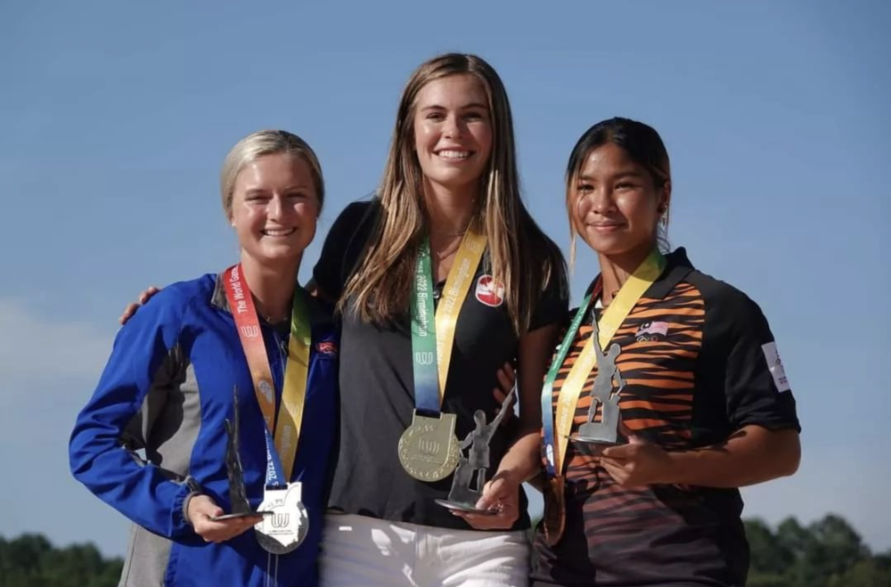 National water skiing athlete Aaliyah Yoong Hanifah (right) won the bronze medal in the women's tricks event at the 2022 World Games in Birmingham, Alabama, US on Friday. - Photo: FACEBOOK / HANIFAH YOONG YIN FAH