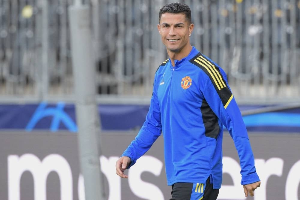 Manchester United’s Portugese forward Christiano Ronaldo takes part in a training session on the eve of the UEFA Champions League Group F football match between Young Boys and Manchester United in Bern, on Sept13, 2021. (Photo by SEBASTIEN BOZON / AFP)