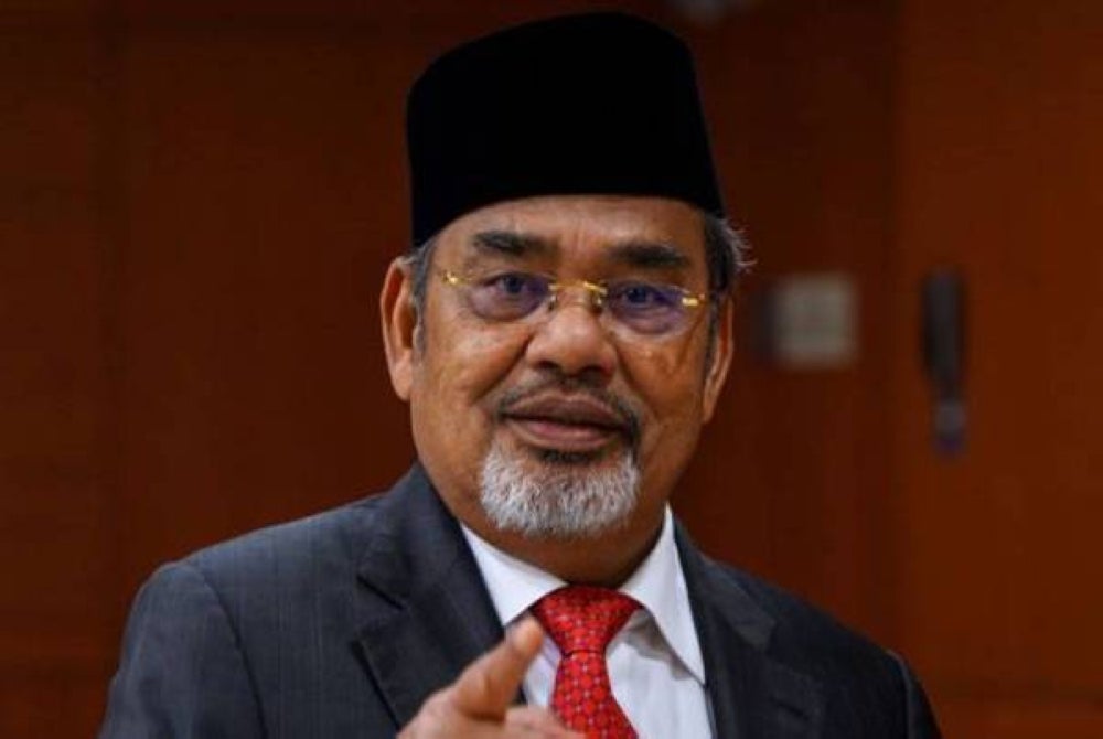 BN's Pasir Salak MP Tajuddin Abdul Rahman created 'drama' when opposition MPs claimed that the former had uttered rude remarks that led to a heated exchange in the Dewan Rakyat