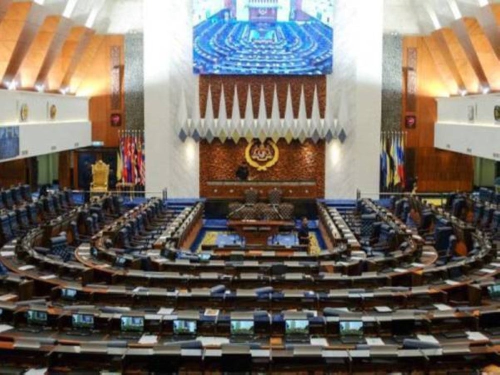 Dewan Rakyat also passed the Courts of Judicature (Amendment) Bill 2022 , the Criminal Procedure Code (Amendment) Bill 2022 and the Employment Insurance System (Amendment) Bill 2022. - Bernama Photo