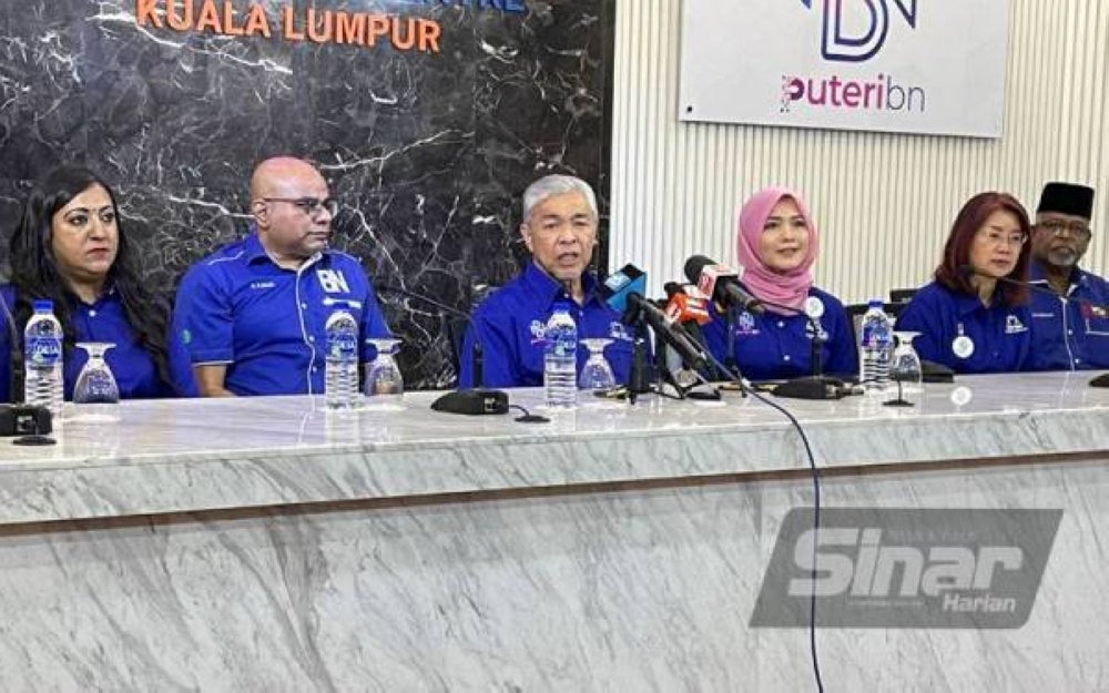 Zahid in a press conference after officiating the Barisan Nasional (BN) Puteri Convention at the Kuala Lumpur World Trade Center (WTCKL) on Sunday.