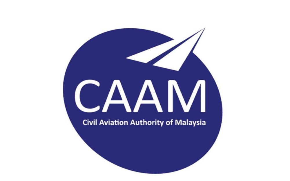 CAAM said in a statement that the 11.01 am incident involved a Diamond DA-42D, 9M-HMY aircraft operated by HM Aerospace Sdn Bhd (HMA).