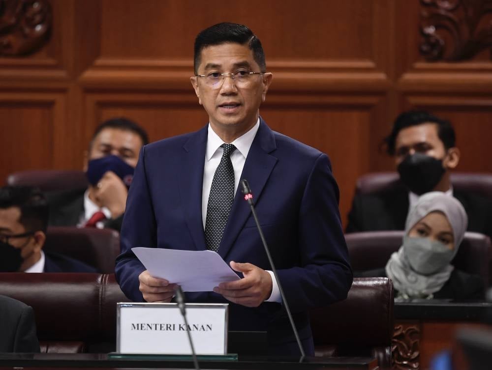 Mohamed Azmin said Malaysia is in the midst of formulating a set of standard ESG guidelines for  SMEs in the country. - Bernama Photo