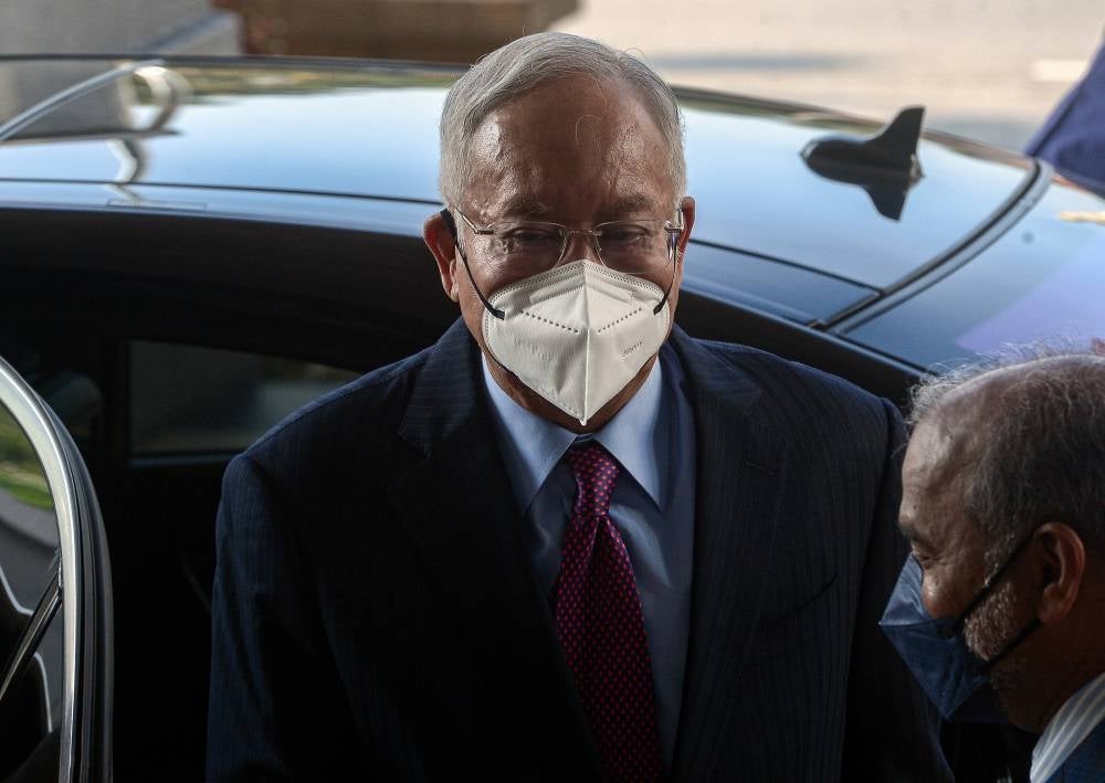 Najib at Kuala Lumpur Court Complex today. Photo: BERNAMA