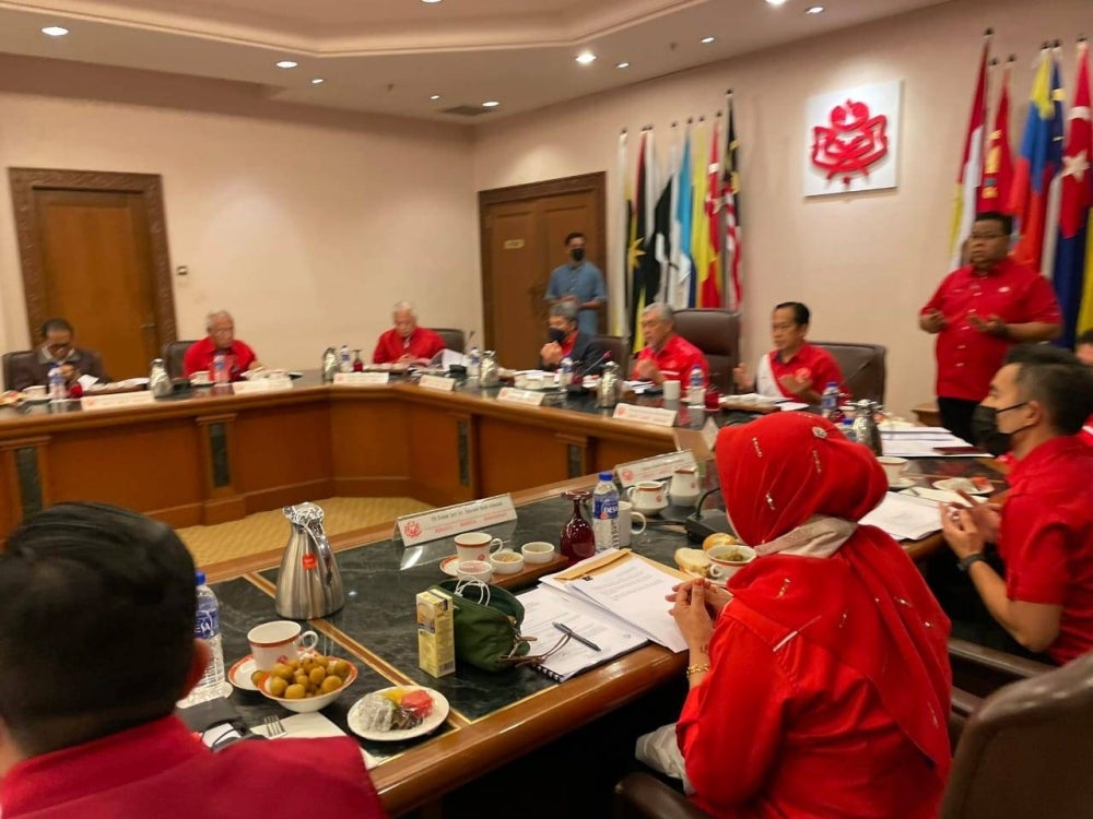 Datuk Seri Ismail Sabri Yaakob attends Umno Supreme Council meeting tonight. Pic courtesy of Umno sec-gen Datuk Seri Ahmad Maslan.