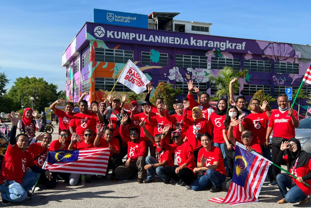 Sinar Karangkraf's "Malaysia Berintergriti" campaign attracted more than 100 people who participated in various activities organised by the company.