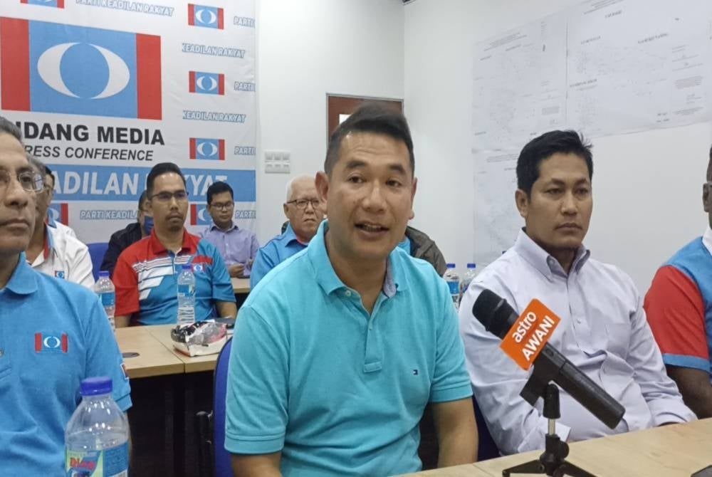 Rafizi at a press conference after the Johor MPN meeting at the state PKR Headquarters in Johor Bahru on Wednesday.