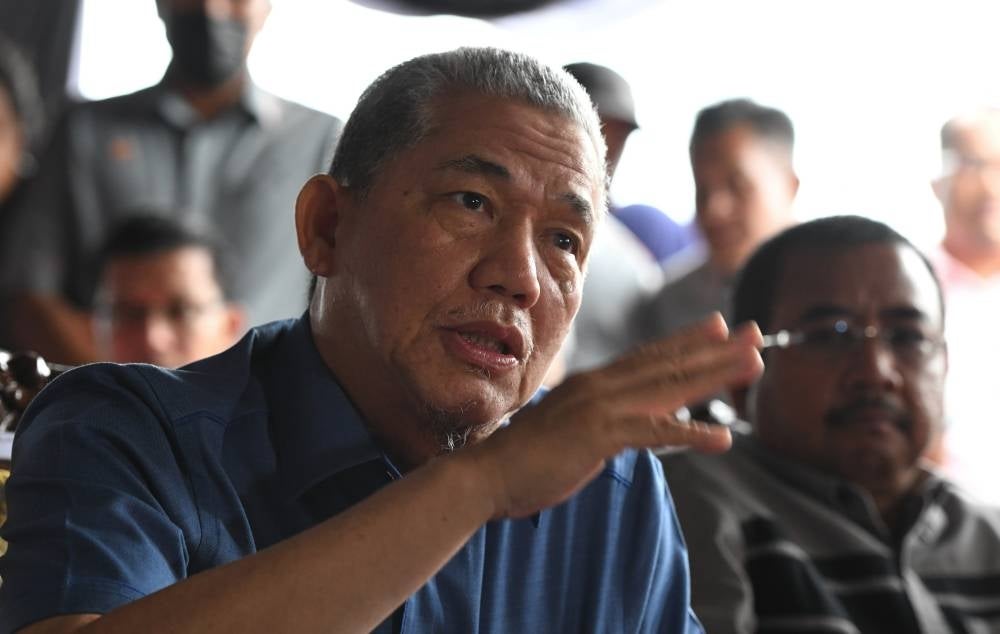 Fadillah said KKR would be continuously monitoring the flood-affected roads to update road users of the latest situation. - Bernama Photo