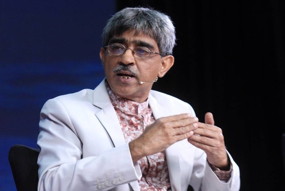 Haniff said the amendment to Article 48 is difficult to implement because the government led by Ismail Sabri does not have the support of a two-thirds majority in Parliament. Photo by Rosli Talib