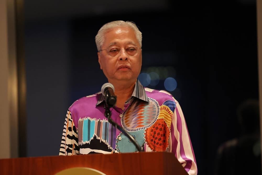 Prime Minister Datuk Seri Ismail Sabri Yaakob speaking at the Malaysian Family Dinner in New York - Bernama photo