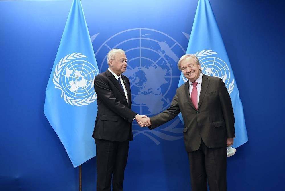 Ismail Sabri (left) holding a meeting with UN Secretary-General Antonio Guterres during the 77th United Nations General Assembly (UNGA) on Saturday. - Bernama Photo
