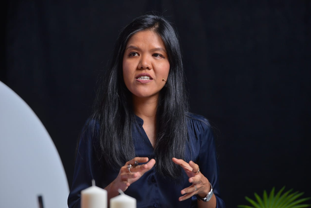 All Women&amp;amp;#039;s Action Society (AWAM) Programme Manager Lilian Kok speaking as a panelist during Sinar Daily’s talkshow dubbed “Budget 2023: What Women Wants”.