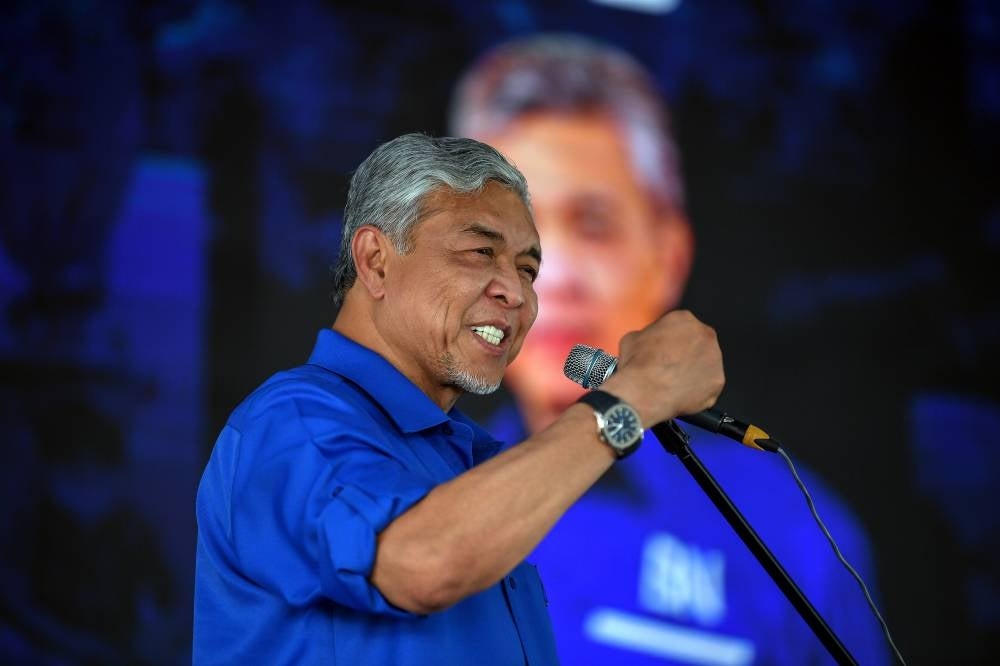 Ahmad Zahid said while many coalition parties offered to govern the country, none could perform better than BN. - Bernama Photo