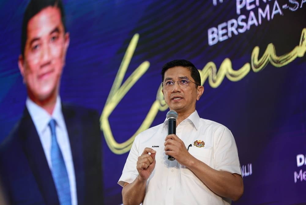 Azmin Ali - BERNAMA FILE PIX