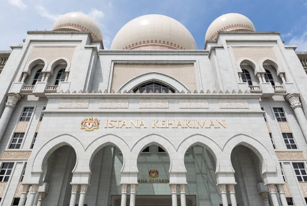 Incumbent Klang MP Charles Anthony and a Pandan voter turned to the Federal Court after the Court of Appeal rejected their appeals over their challenge on PM's advice to the Yang-di-Pertuan Agong to dissolve Parliament.