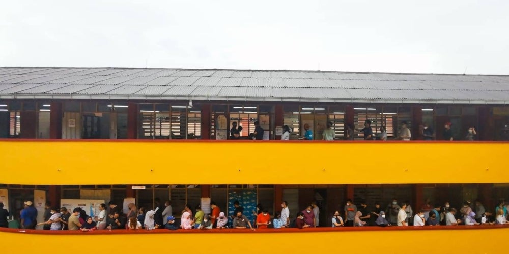 Polling centre at SMK Hillcrest in Gombak.