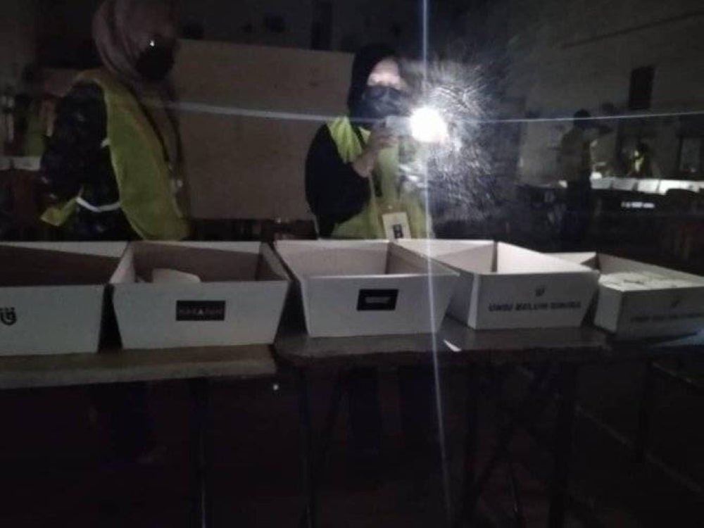 The viral photo of a blackout incident that takes place in Gombak has been circulating on social media. Viral photo on social media.