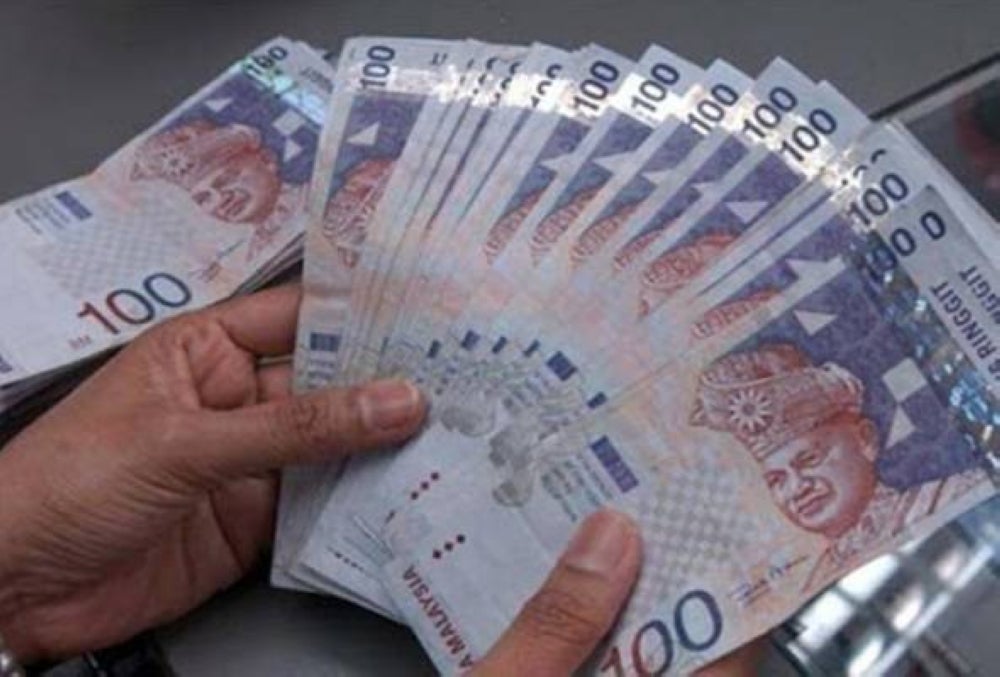 Implement subsidies through direct cash transfers to ensure that only people in the lower-income brackets benefit from them. - Illustration Photo