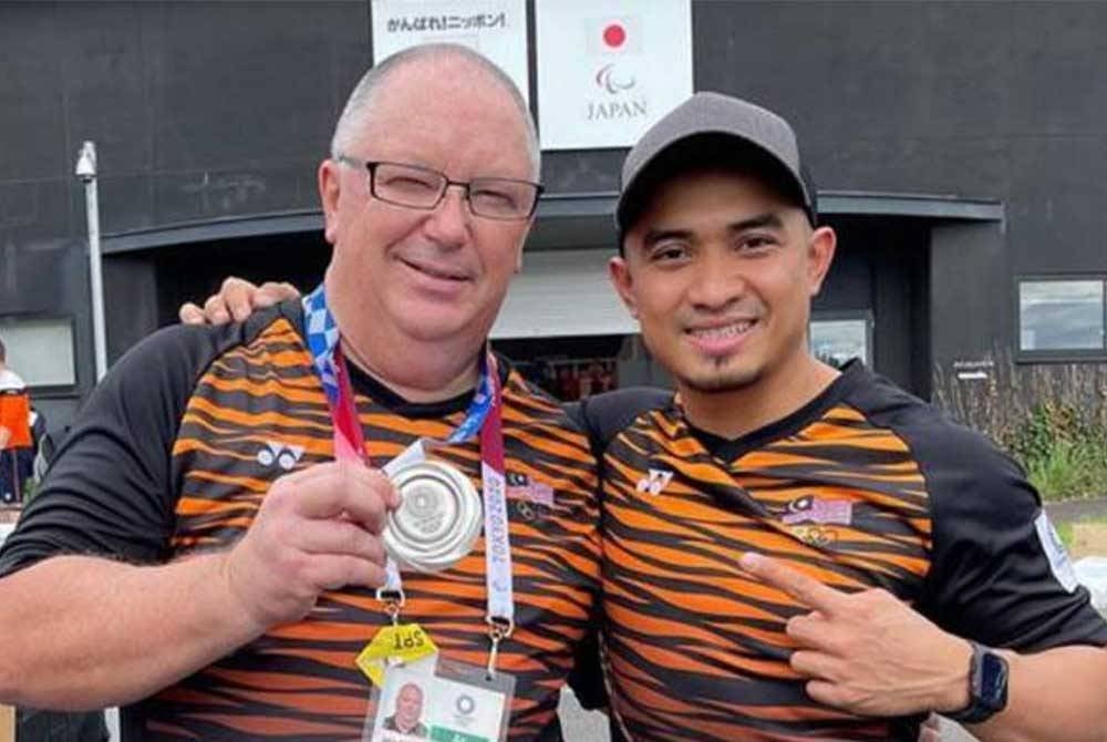 Beasley and Azizulhasni. - Photo: Sinar Archive 