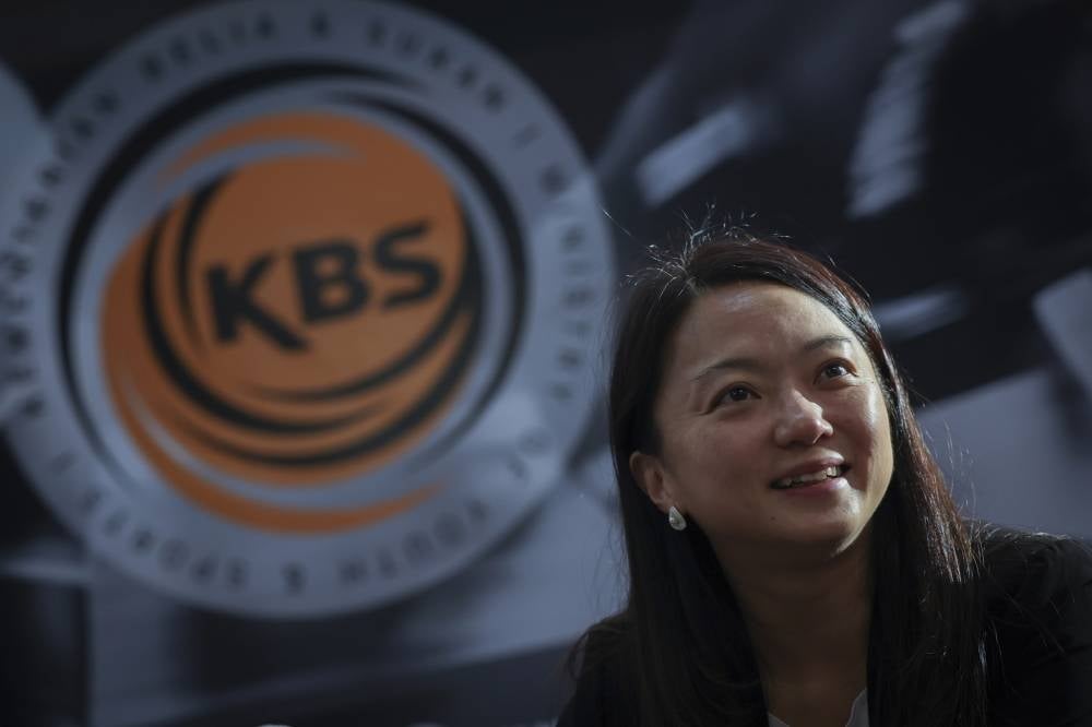 Hannah Yeoh speaking to media members during a press conference at the Youth and Sports Ministry on Dec 6, 2022. (Photo by BERNAMA) 