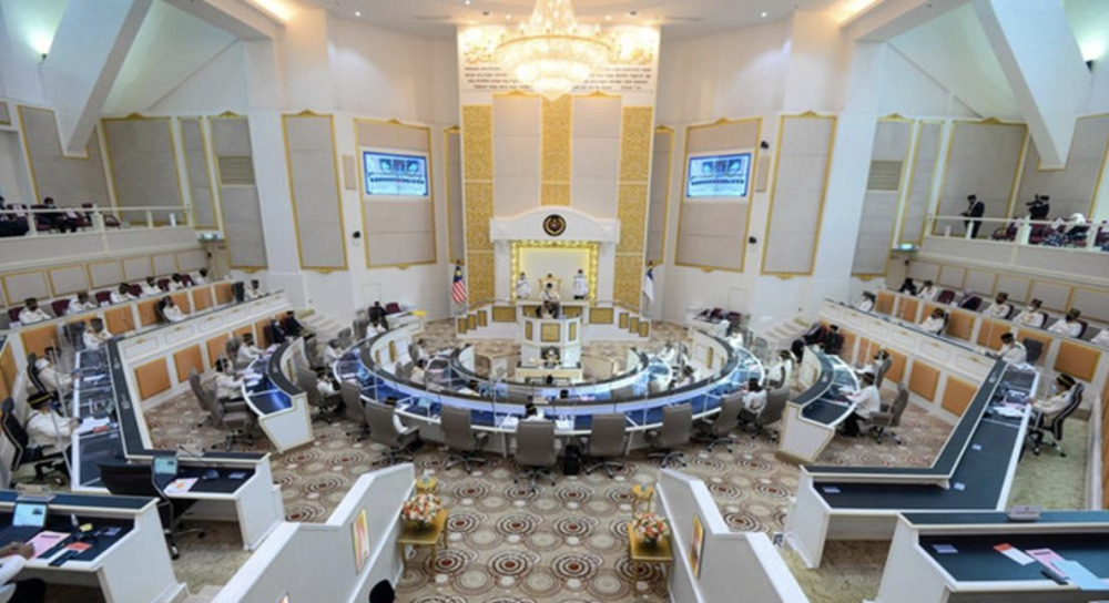 Absence of specific law to regulate the operation of Airbnb makes it difficult for the state government to monitor various issues related to the service, especially on the safety of guests, the Melaka State Assembly was told. - BERNAMA