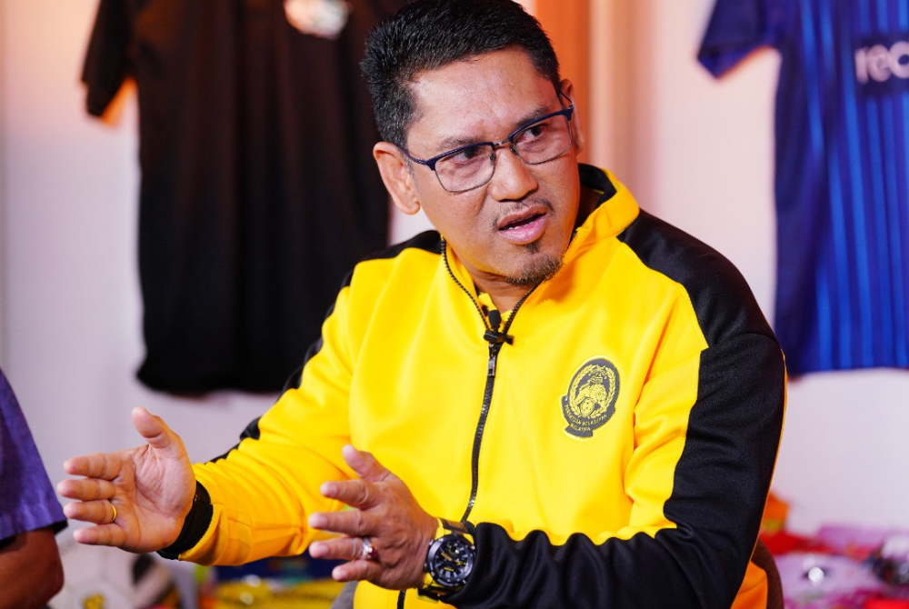 Former Youth and Sports Minister Datuk Seri Ahmad Faizal Azumu
photo by Rosli Talib